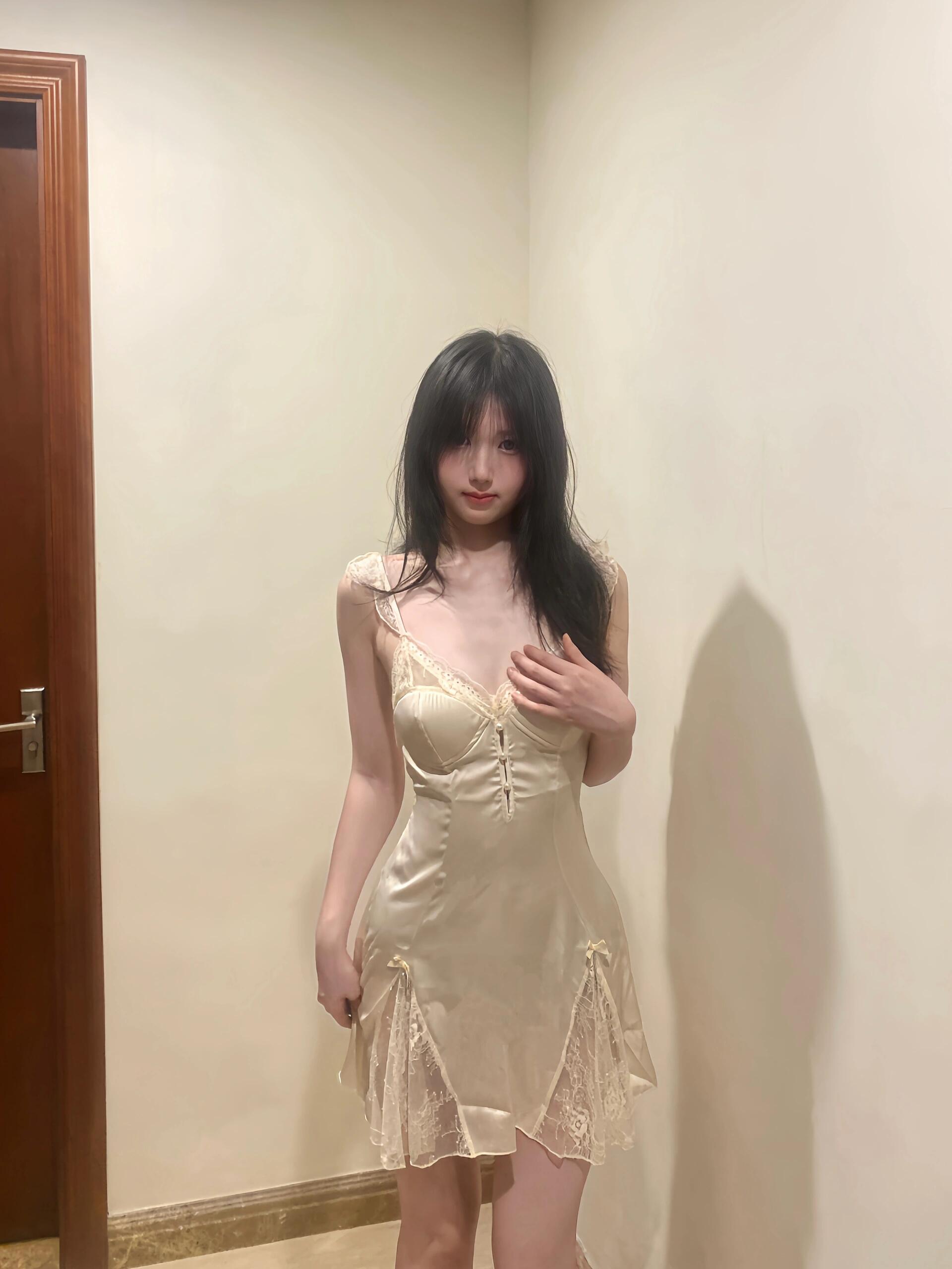 [广东-深圳]广东福田04年反差白嫩小妖精身材丰满