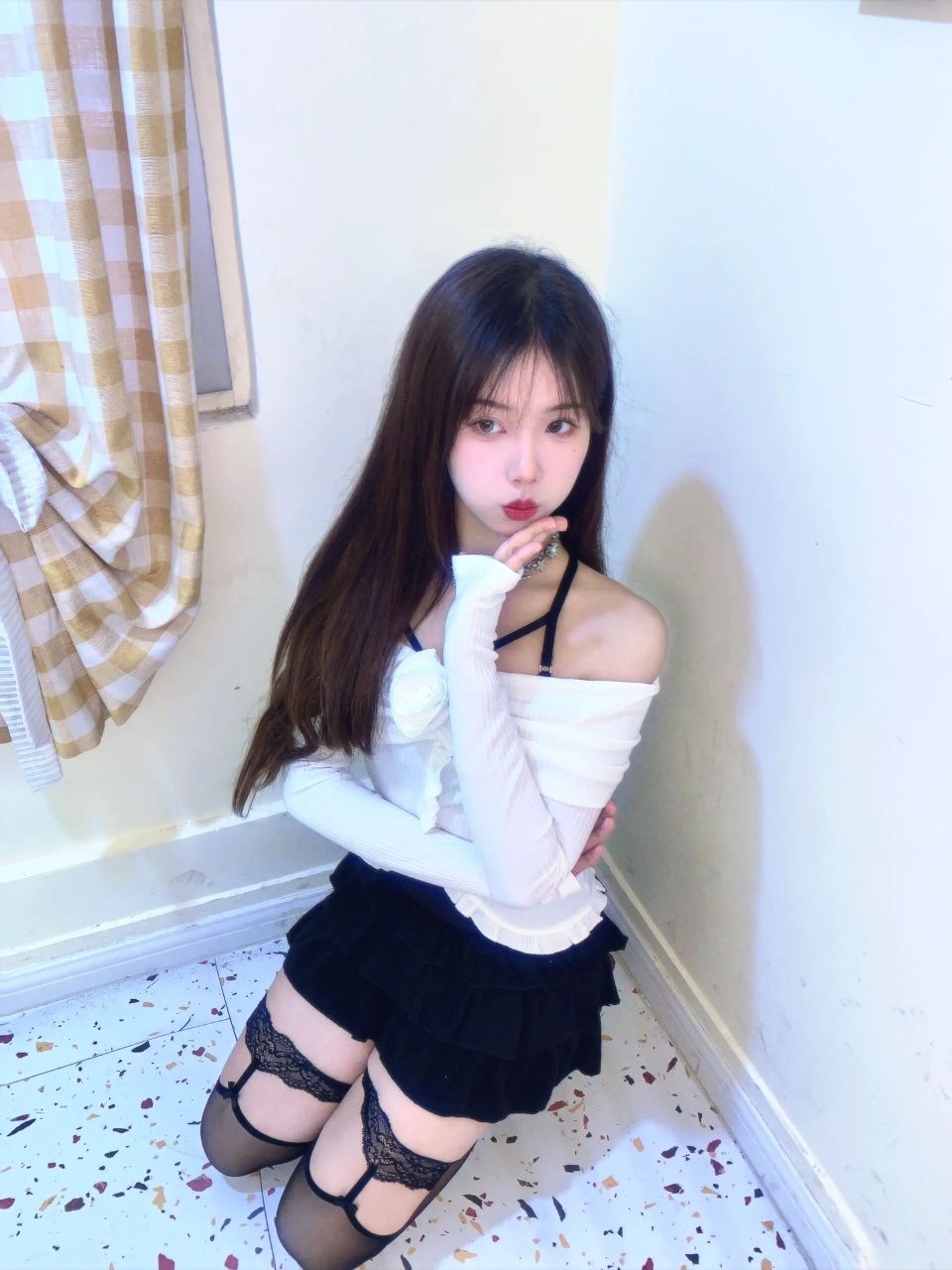 [广东-广州]广东兼职长腿翘臀小妖精叫声很淫荡