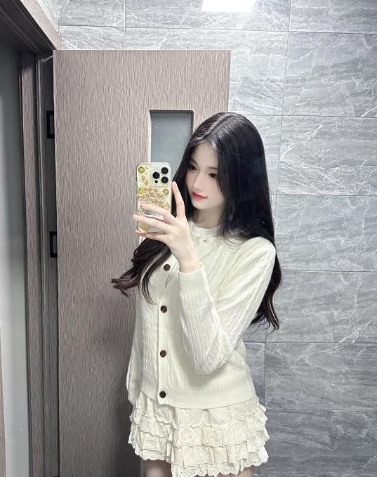 [广东-广州]广东娇小大奶翘臂妹妹